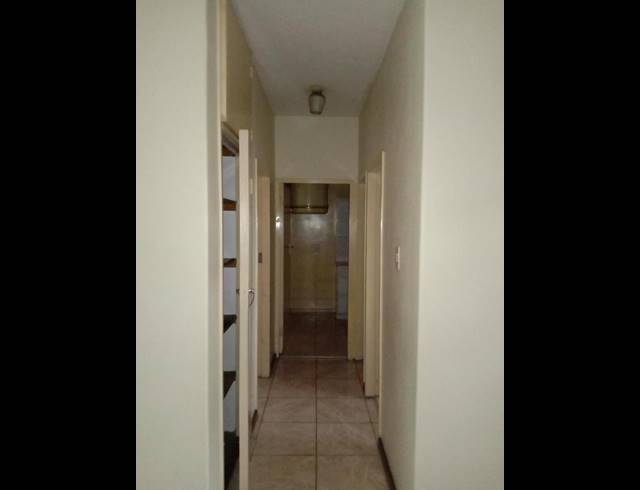 2 BEDROOM APARTMENT FOR SALE IN ARCADIA